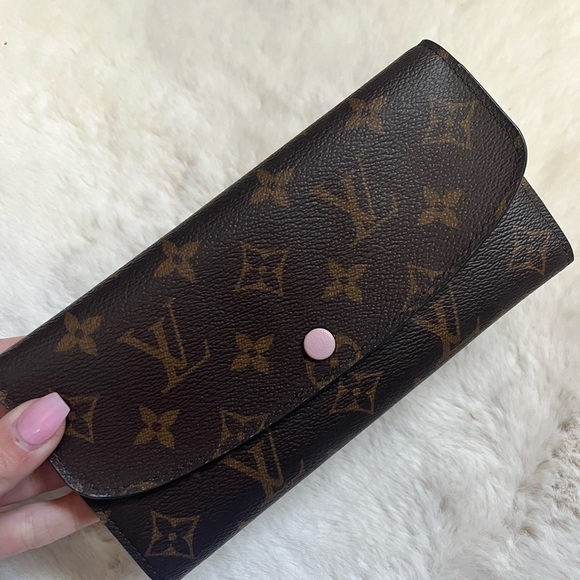 Louis Vuitton Monogram Wallet - Picture 1 of 6